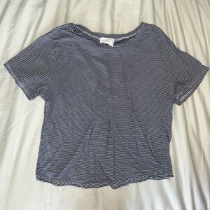 Tilly’s Blue+White Striped Tee Size Medium